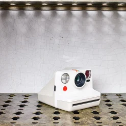 Appareil photo retro Polaroid Now2 - Vintage White