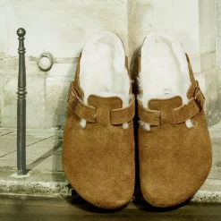 Birkenstock - Sabots Boston en Fourrure - Marron