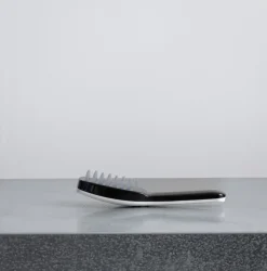 Brosse à cheveux Intensive Hair & Scalp LED Light Therapy