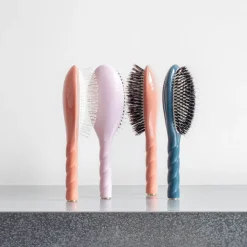 Brosse à cheveux N.02 L'INDISPENSABLE - Soin & Démêlage - Lilas