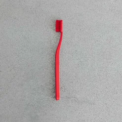 Brosse à dents - Rouge