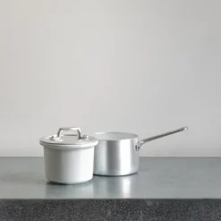Casserole haute et couvercle en aluminium