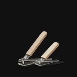 Coupes-ongles en bois