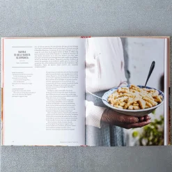 Livre - Pasta Grannies - Faire ses pâtes à la main comme les mamies italiennes