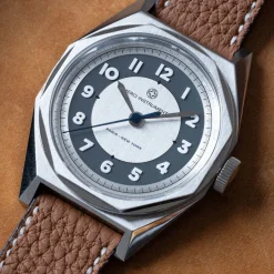 Montre - Merci Instruments Beaumarchais H02 x Hodinkee