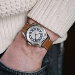 Montre - Merci Instruments Beaumarchais H02 x Hodinkee