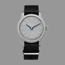 Montre LMM-H01 : HODINKEE (Mécanique)