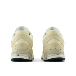 New Balance - M2002RFI - Crème