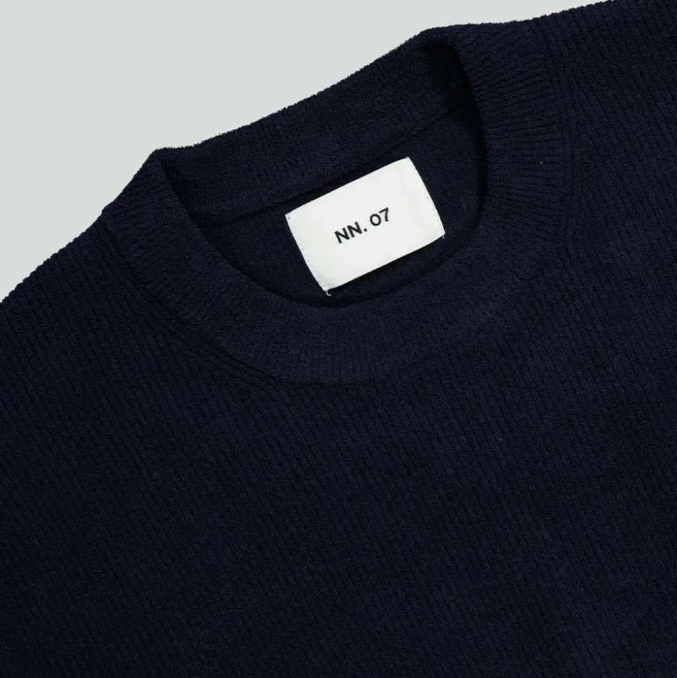 NN. 07 - Pull Danny - Marine