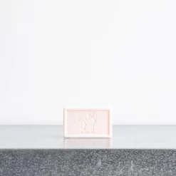 Savon à la rose
