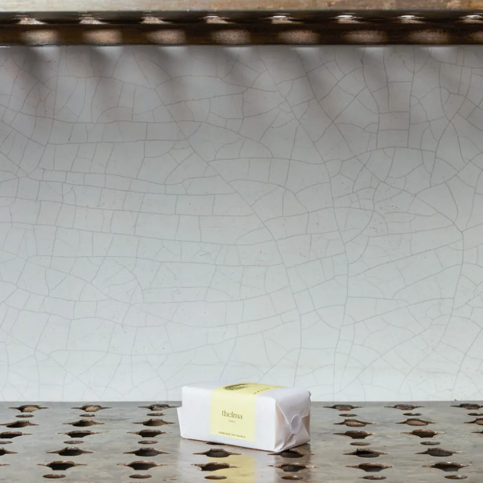 Savon Sake - Thelma Paris