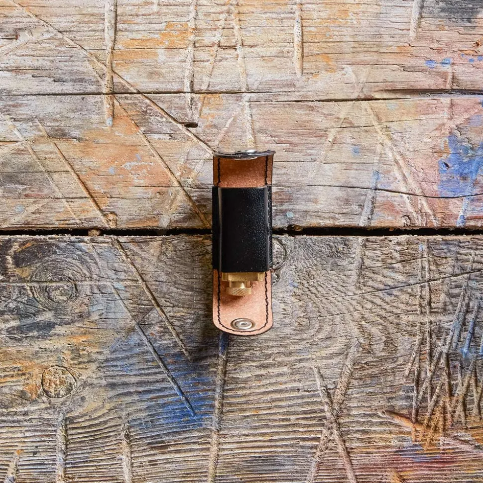Taille crayon et étui en cuir