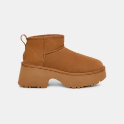 Ugg - Bottes Classic Ultra Mini Height - Chestnut