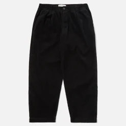 Universal Works - Pantalon Pleated Track - Noir