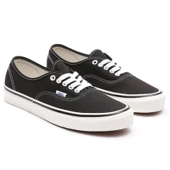 Vans - Authentic 44 DX - Noir